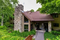 The Inn at Little Sister Hill