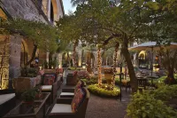 德拉薩索萊達飯店 住宿飯店