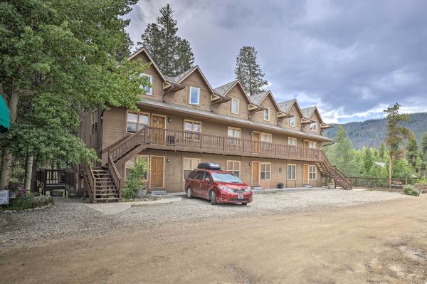 Rustic Grand Lake Retreat - Walk to Marina!