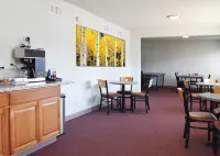 Greeley University Inn by Capital O I-25 - Moteles