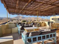 Royal Mountain Hotel di Al Qarnah