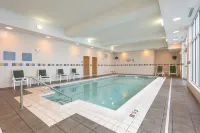 Holiday Inn AURORA NORTH- NAPERVILLE by IHG - Pool