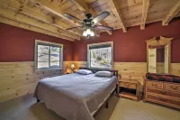Cabin w/ Mtn View, 4 Mi to Massanutten Resort - parking