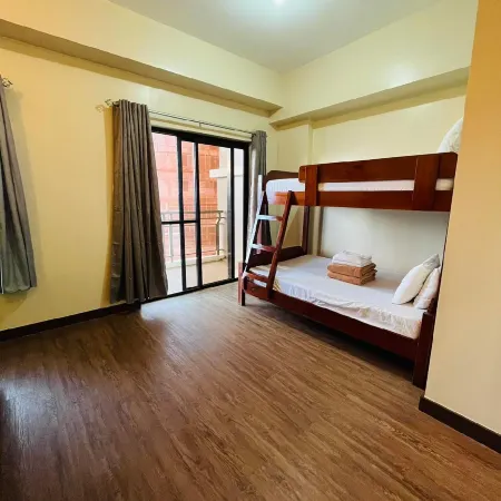 Outlook Ridge Residences
