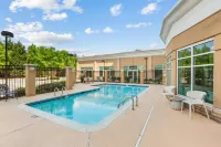 Hilton Garden Inn Atlanta Airport North - Pools