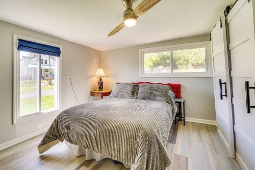 3 Mi to Caesars Casino: Indiana Retreat w/ Patio!