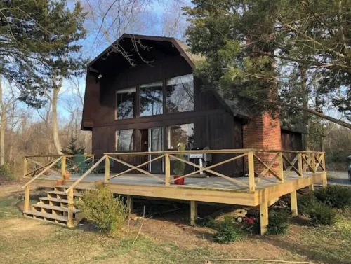 Blue Heron Farm Waterfront Chalet
