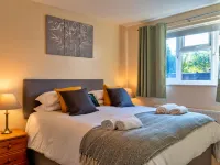 Southern Lea - Homestays