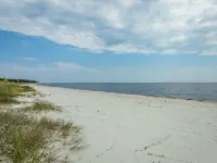 3/3 Condo across from the River! Close to beaches! Hotels in Carrabelle