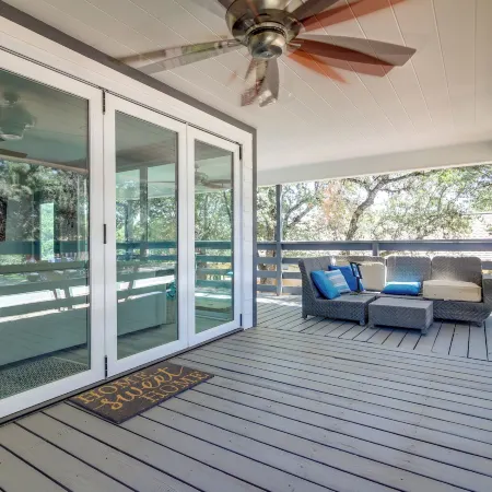 Lago Vista Vacation Rental w/ Fireplace!