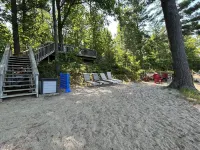 Lakefront Cabin - Hot Tub, Kayaks, Canoe, Pedal Boat, Fishing Dock- Pet Friendly - Hytter