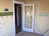 5br 1 Ba Cottage In The Heart Of St. Ignace