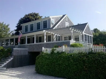 5 BR - Beautiful Property-Chatham in-Town & Oyster Beach Inlet
