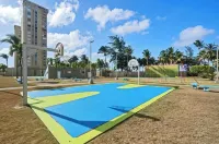 1 BEDROOM APARTMENT, REMODELD WITH OCEAN & POOL VIEW