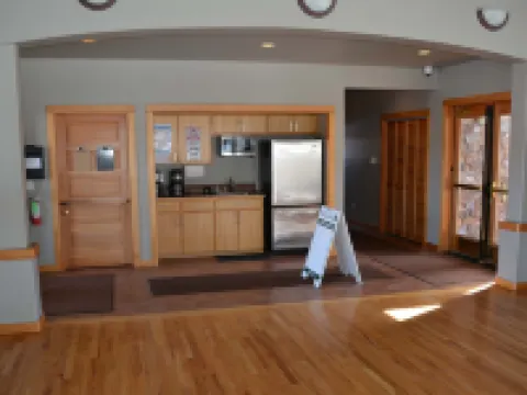 The Three Sisters Walk to Downtown Sisters Hotels in Sisters