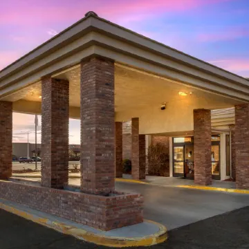 Comfort Inn & Suites Near Fallon Naval Air Station