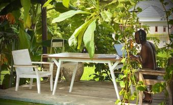 The Hide Hostel Canggu - Adults Only