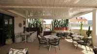 Five Seas by Inwood Hotels - Frühstück