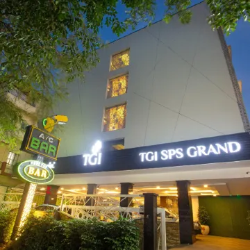Tgi Sps Grand Отели рядом с достопримечательностью «Железнодорожная станция Поданур-Джанкшн»