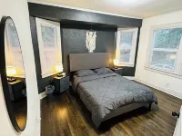 * The Indy Inn * Summ