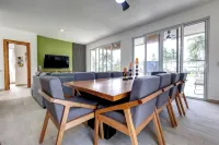 Oceanview Villa 4 bed 6 bath w/ private pool & jacuzzi. More benefits available