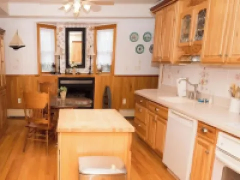 Victorian Beachside Apartment Hotels in Beach Haven