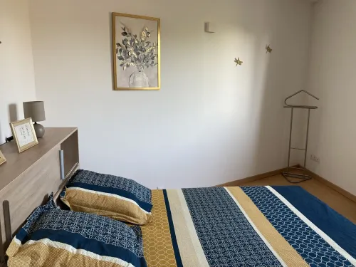 House with terrace T2 bord de sorgue Hotels in Entraigues-Sur-La-Sorgue