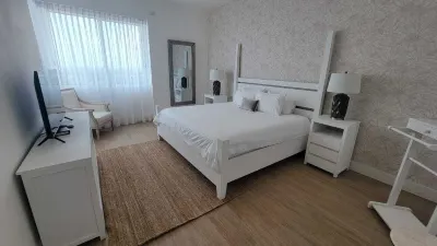 Oceanfront 3-master bedroom penthouse in Juan Dolio, Dominican Republic Hotels in 