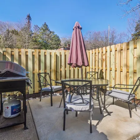 Secluded Tiny Home in Exclusive Paris Mountain!