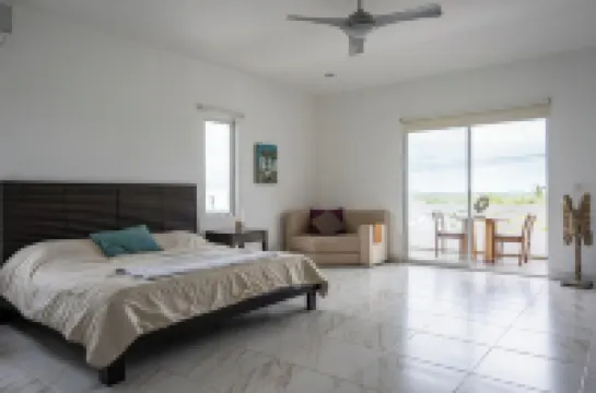 Amazing Beach Waterfront Penthouse