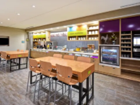 Home2 Suites by Hilton Frankfort Hotels in Frankfort