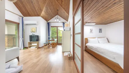 Gapyeong Highmong Pet-Friendly Kids Pool Отели рядом с достопримечательностью «Garden of Morning Calm»