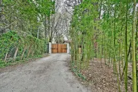 Villa Les Cerisiers : 70's decor, parking, Clim Hotels in Les Angles