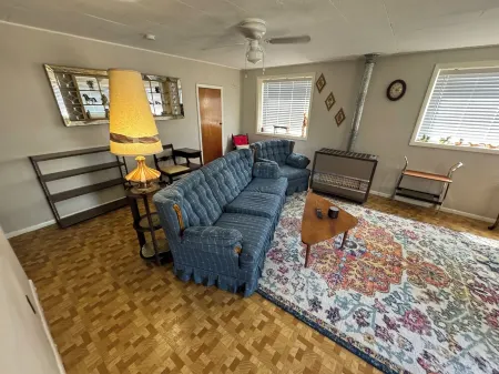 Vintage-Modern Adobe Escape 2 Bedroom 1 Bath