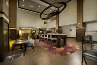 Hampton Inn & Suites Buffalo/Airport - breakfast