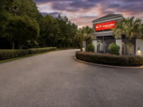 Econo Lodge Inn & Suites Cayce I-26 Airport Hotel di Cayce