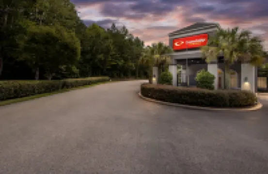 Econo Lodge Inn & Suites Cayce I-26 Airport