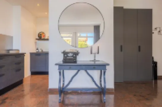 Centrally Located Apartment for 4 People, 1 Minute from the Beach