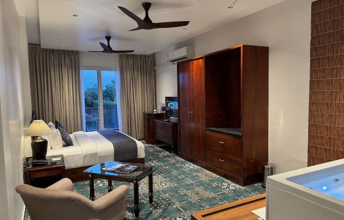 Madras Chronicle Bay Resort & Spa