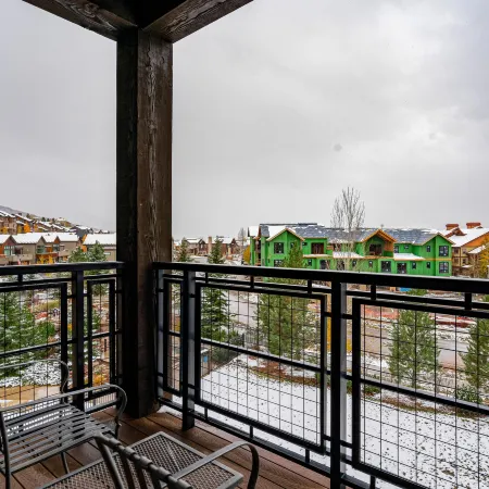 Trailhead Lodge