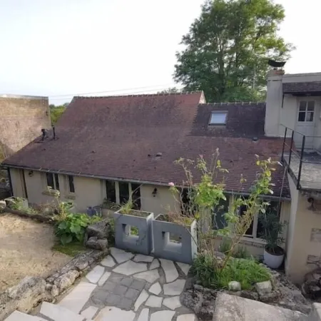 Charming and natural house