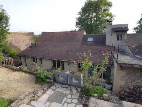 Charming and natural house