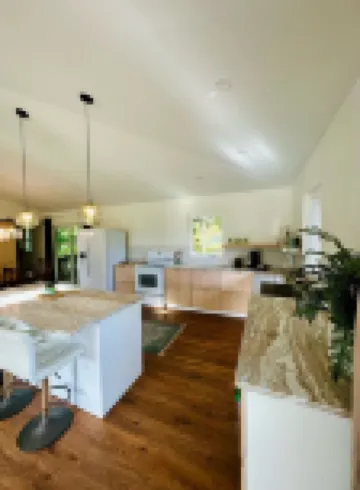 The Grandview: Luxe Home w Mountain Views Hotels in Travelers Rest