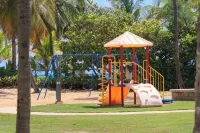 Charming Beachfront Retreat - Wake Up to Waves - 2 BD Apt with AC at Río Grande