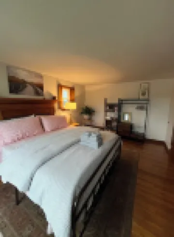 Charming 3-bedroom house in the heart of beautiful Bristol with WiFi, AC