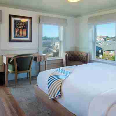 Sylvia Beach Hotel Rooms