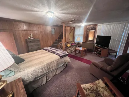 Lovely home on a quiet lake front property with easy access to the Lake.