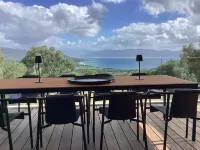 Contemporary villa sea view heated pool فنادق في Serra-di-Ferro