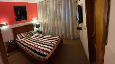 Homestay Appartement 2 chambres Отели рядом с достопримечательностью «Jesus Sauve Et Guerit Jouvence»