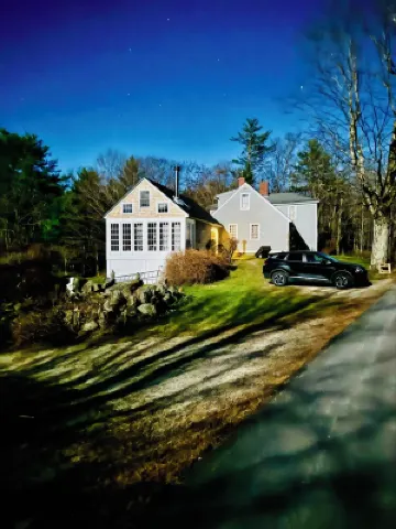 Charming 16X16 Pine Cabin in Delightful Greenfield New Hampshire with WiFi